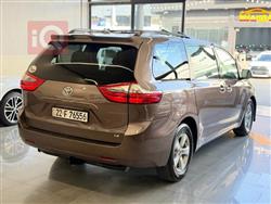 تويوتا سيينا